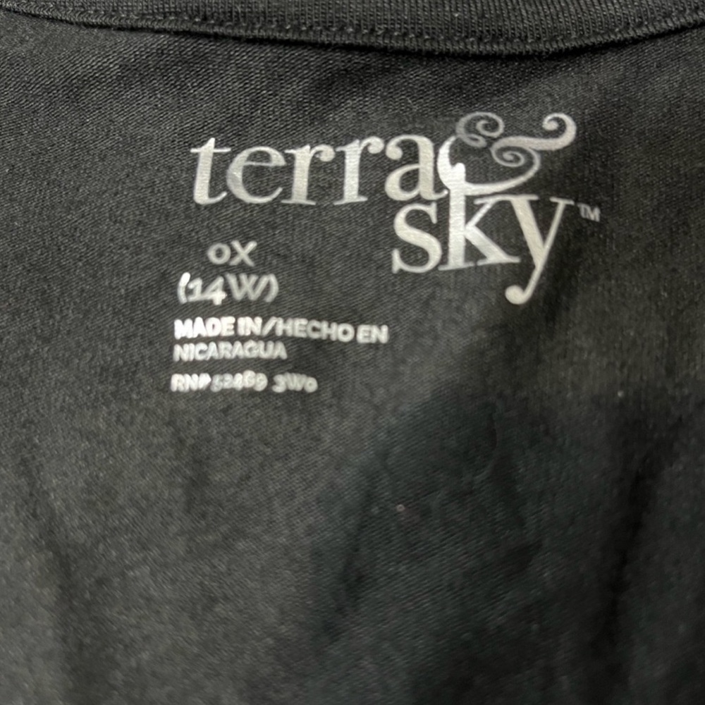 Terra & Sky Woman’s Activewear Comfy Black Short Sleeve Split Neck Top 14 - Picture 3 of 6